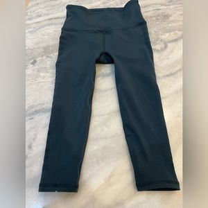 Lululemon cropped leggings